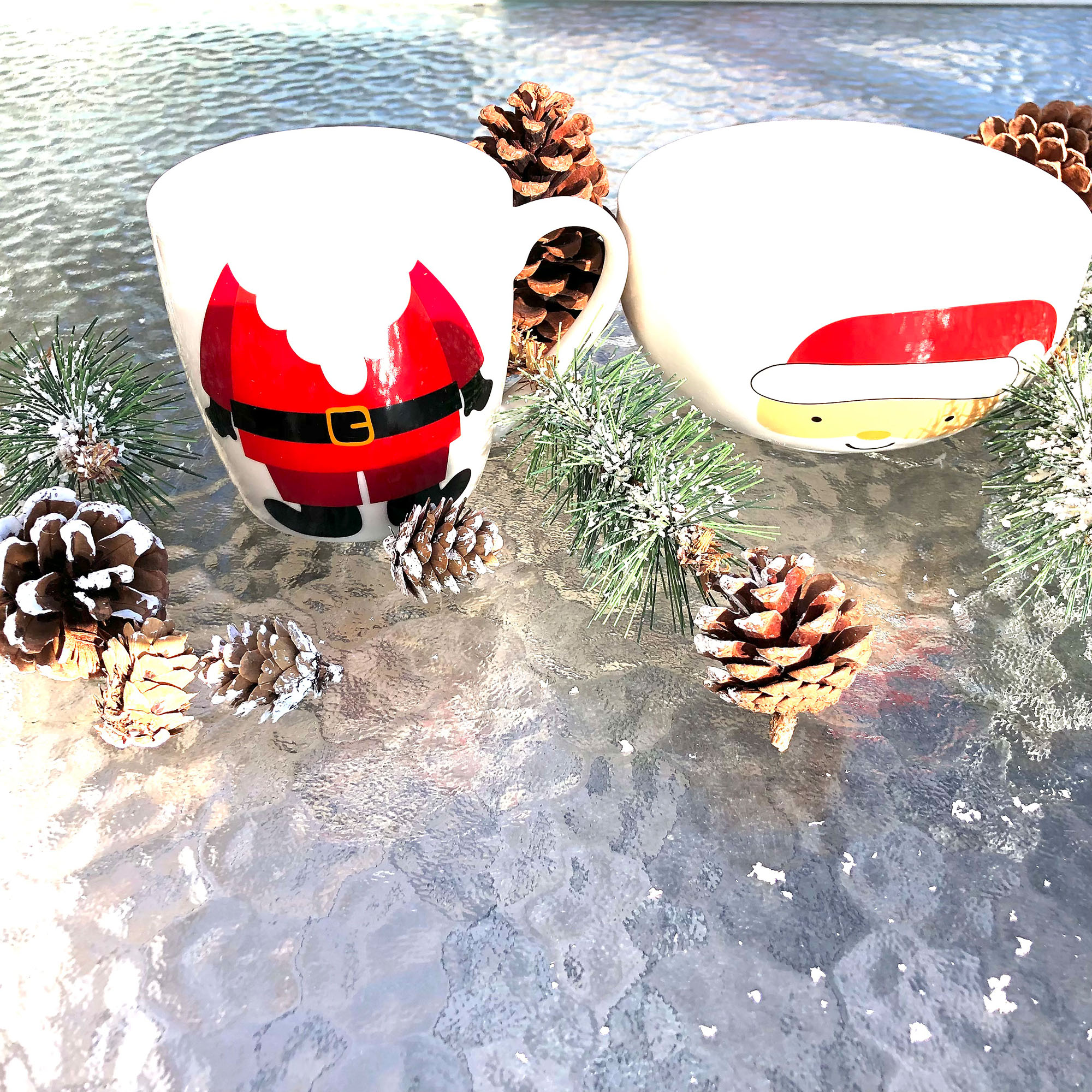 2-tlg. Set Weihnachtsgeschirr  - Becher und Schale aus Porzellan in weihnachtlichem Outfit