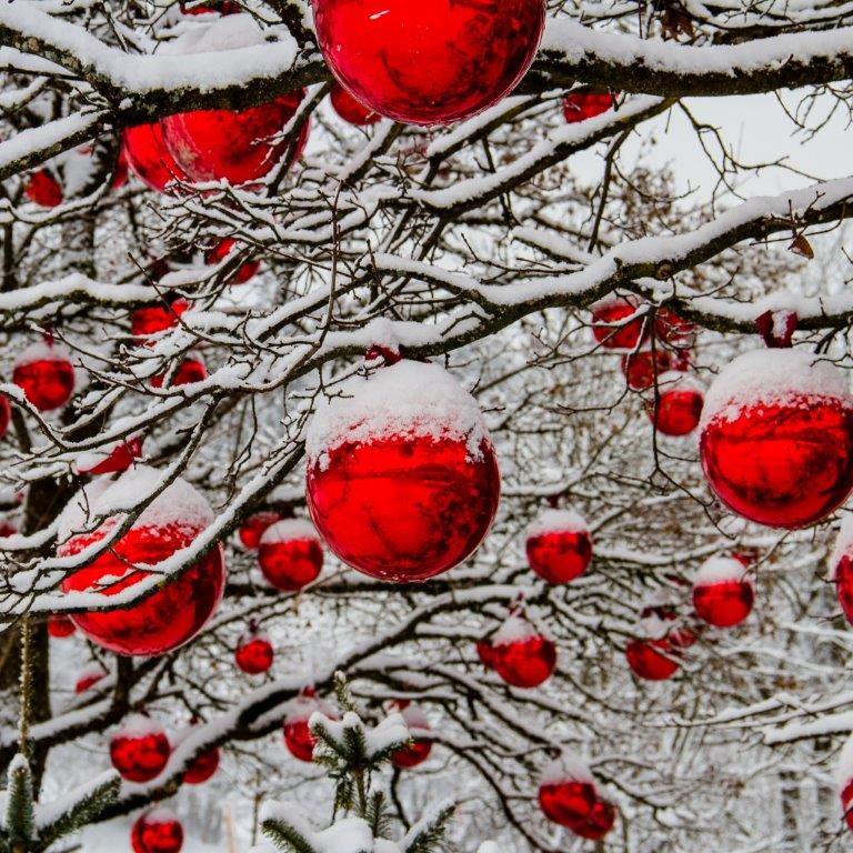 6 x Weihnachtskugeln für den Außenbereich Ø 10-15 cm, frostfest und witterungsbeständig