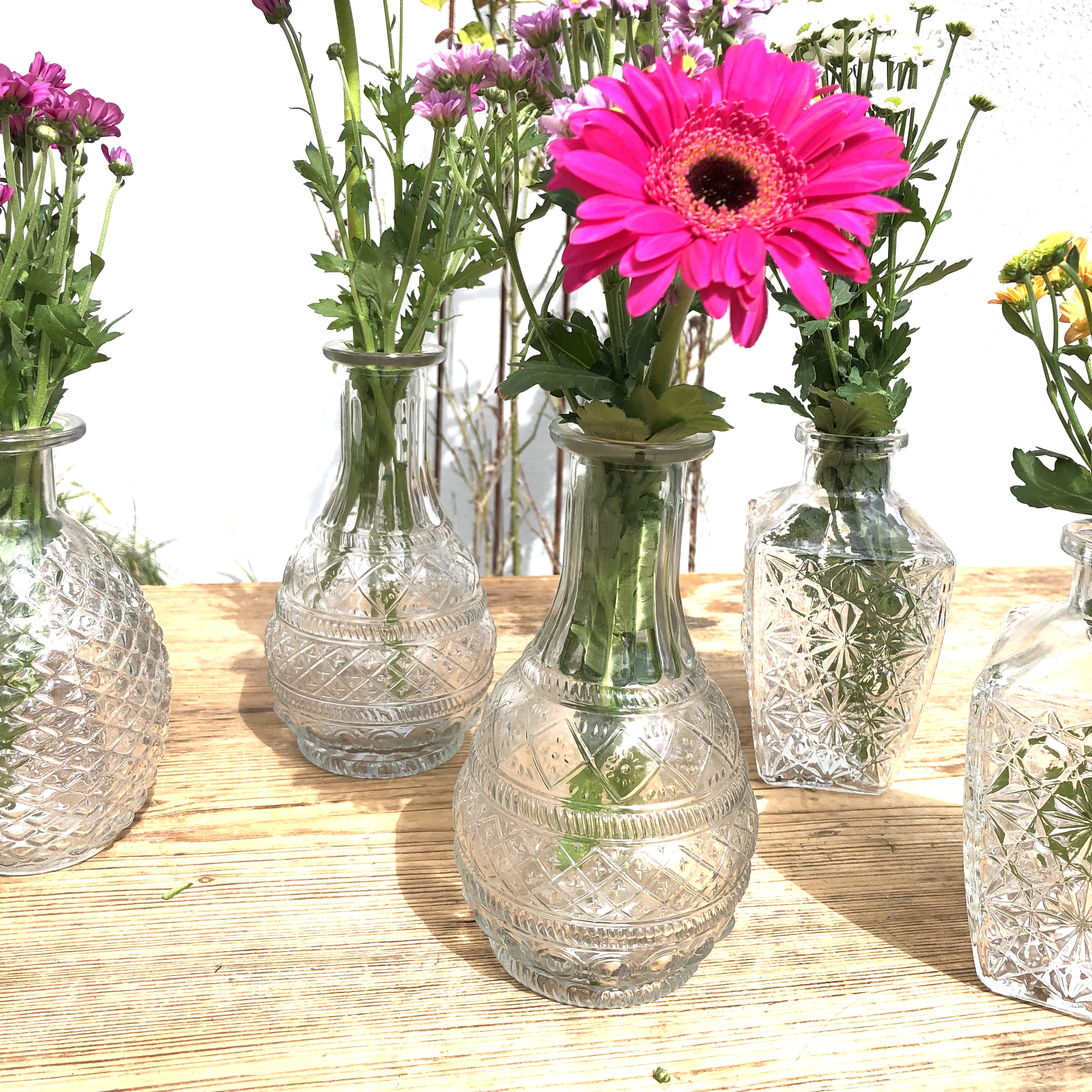 6-tlg. Set Vasen aus Glas im Vintage Look in verschiedenen Größen erhältlich