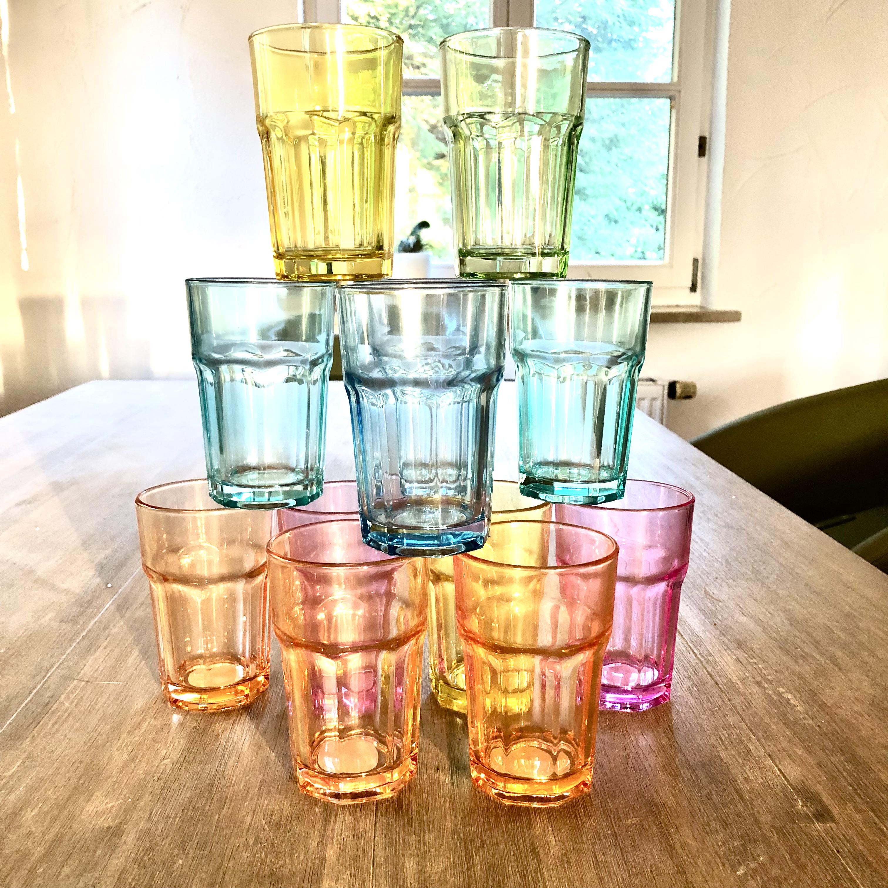 6 x Trinkgläser aus buntem Glas 300 ml - H 9,5 cm