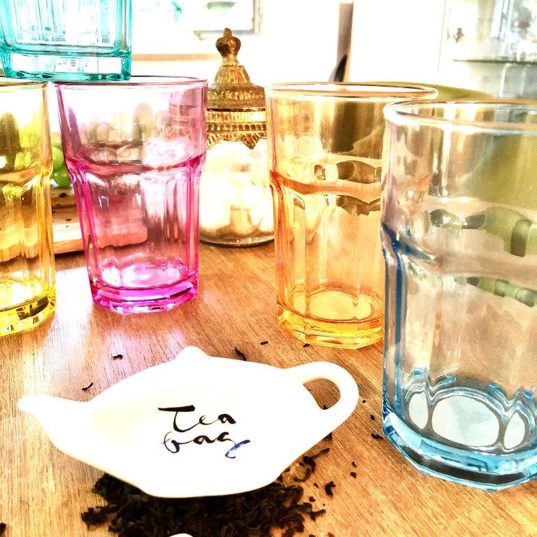 6 x Trinkgläser aus buntem Glas 340 ml - H 12 cm