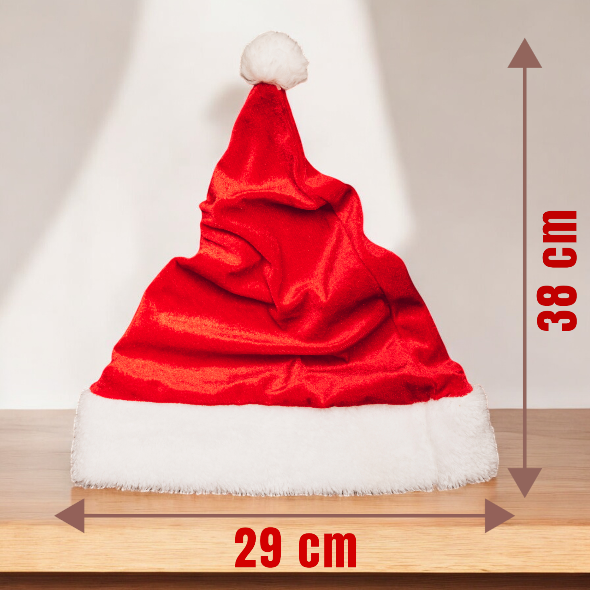6 x Weihnachtsmützen aus kuscheligem Plüsch - Nikolausmütze mit Bommel