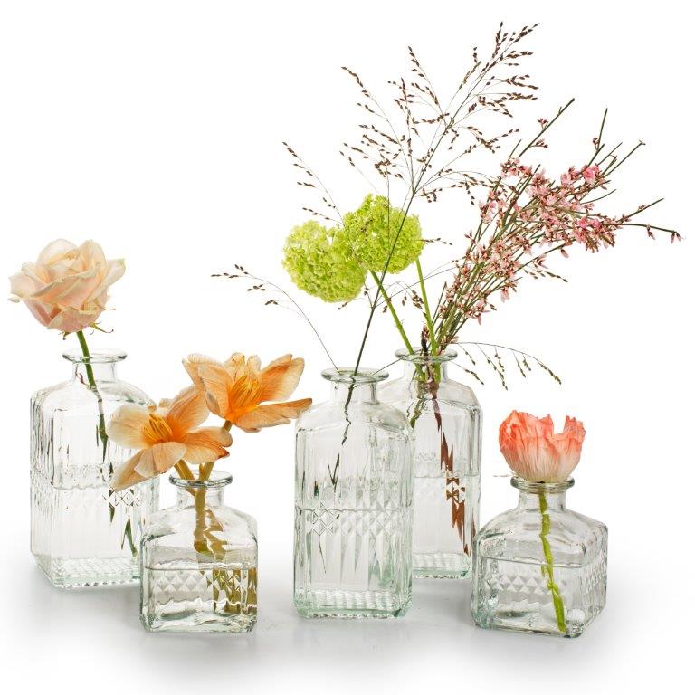 Vasen aus Glas im stilvollem Vintage-Look