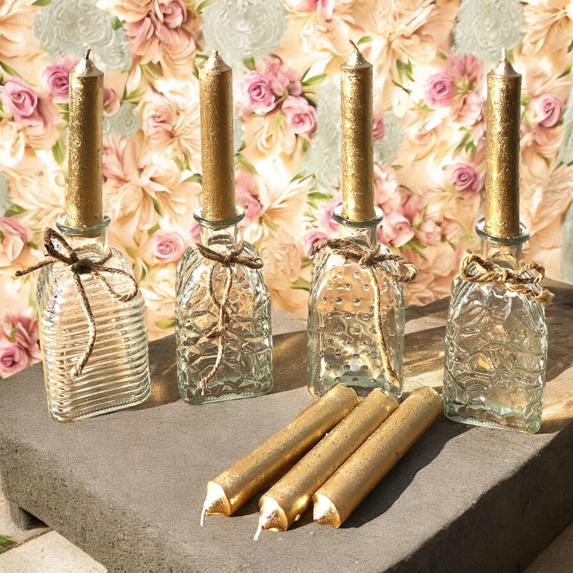 12 x kleine Vasen aus Glas Vintage in zauberhaften Designs