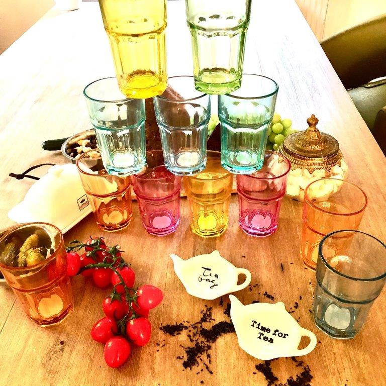 6 x Trinkgläser aus buntem Glas 340 ml - H 12 cm