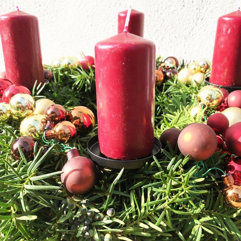 4 x Kerzenhalter aus Metall mit Pick für Adventskranz