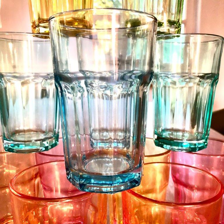 6 x Trinkgläser aus buntem Glas 340 ml - H 12 cm