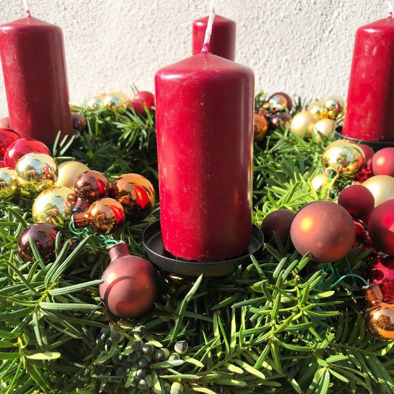 4 x Kerzenhalter aus Metall mit Pick für Adventskranz