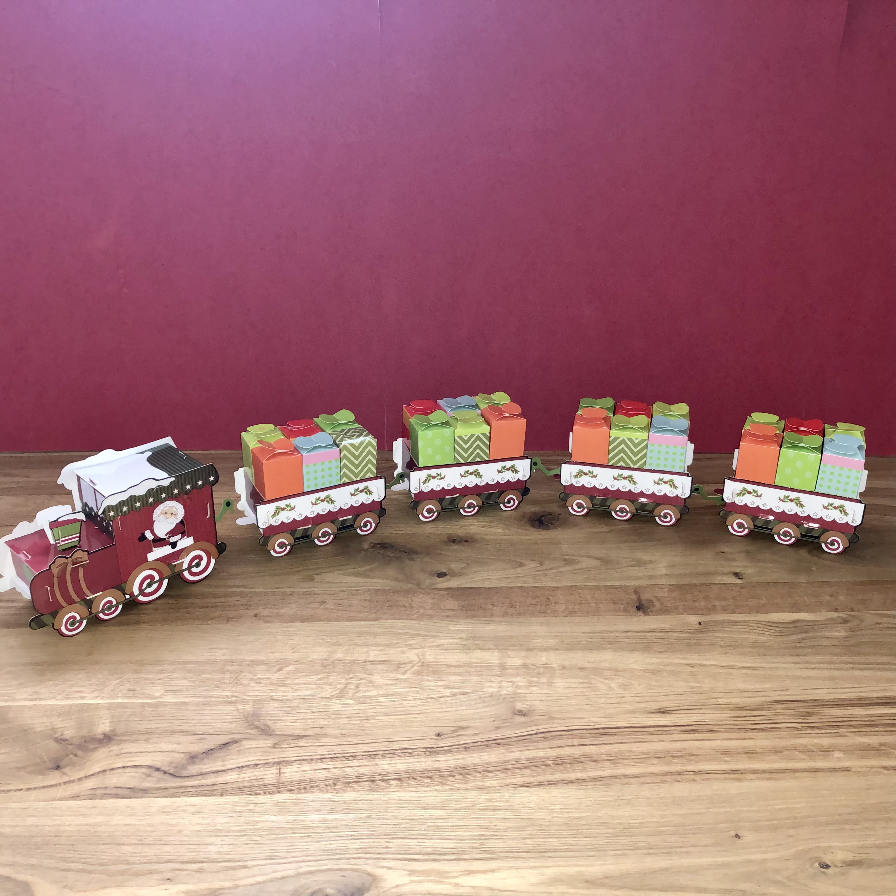 60-tlg. Adventskalender Zug DIY mit 24 kleinen Boxen 95 cm